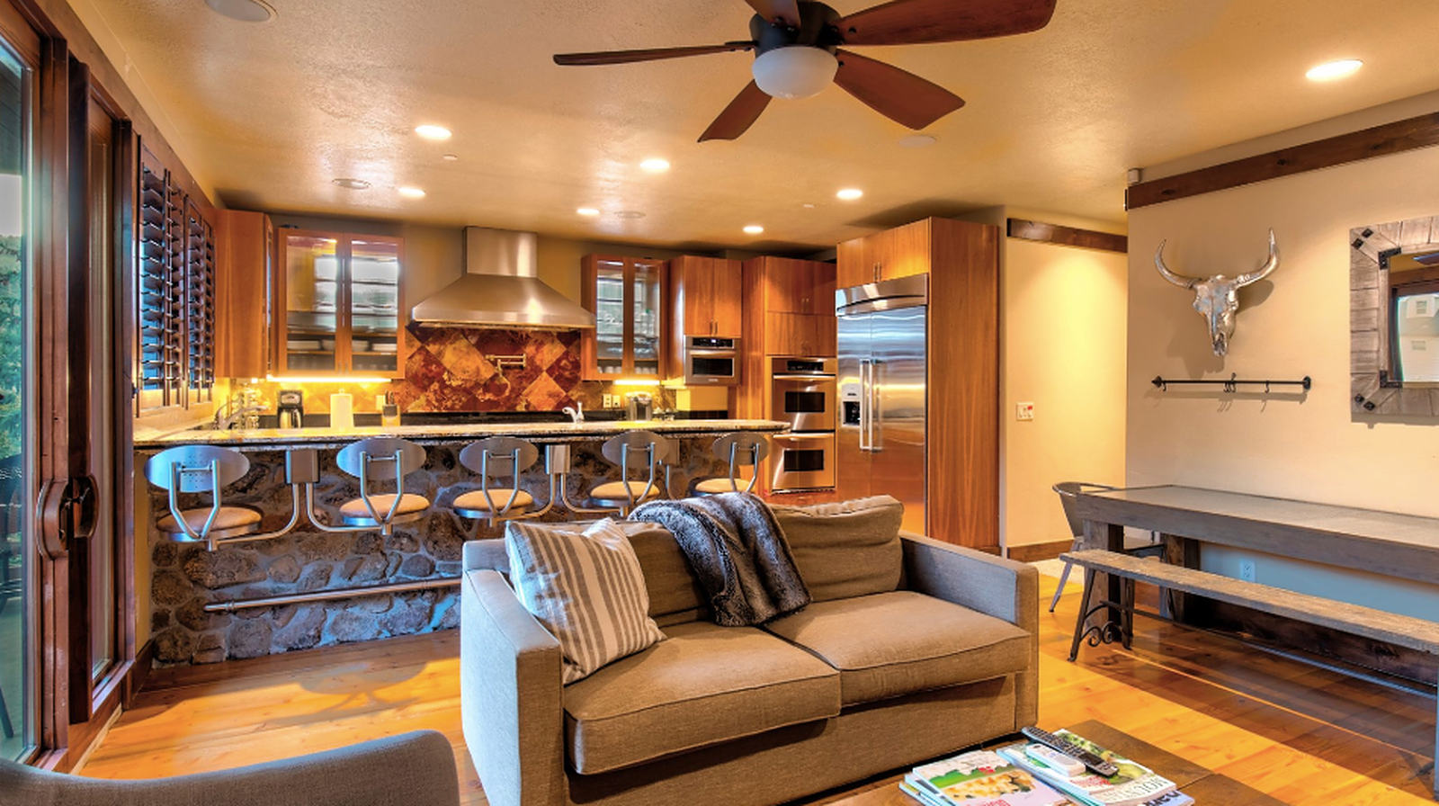 Valley House - Image 2